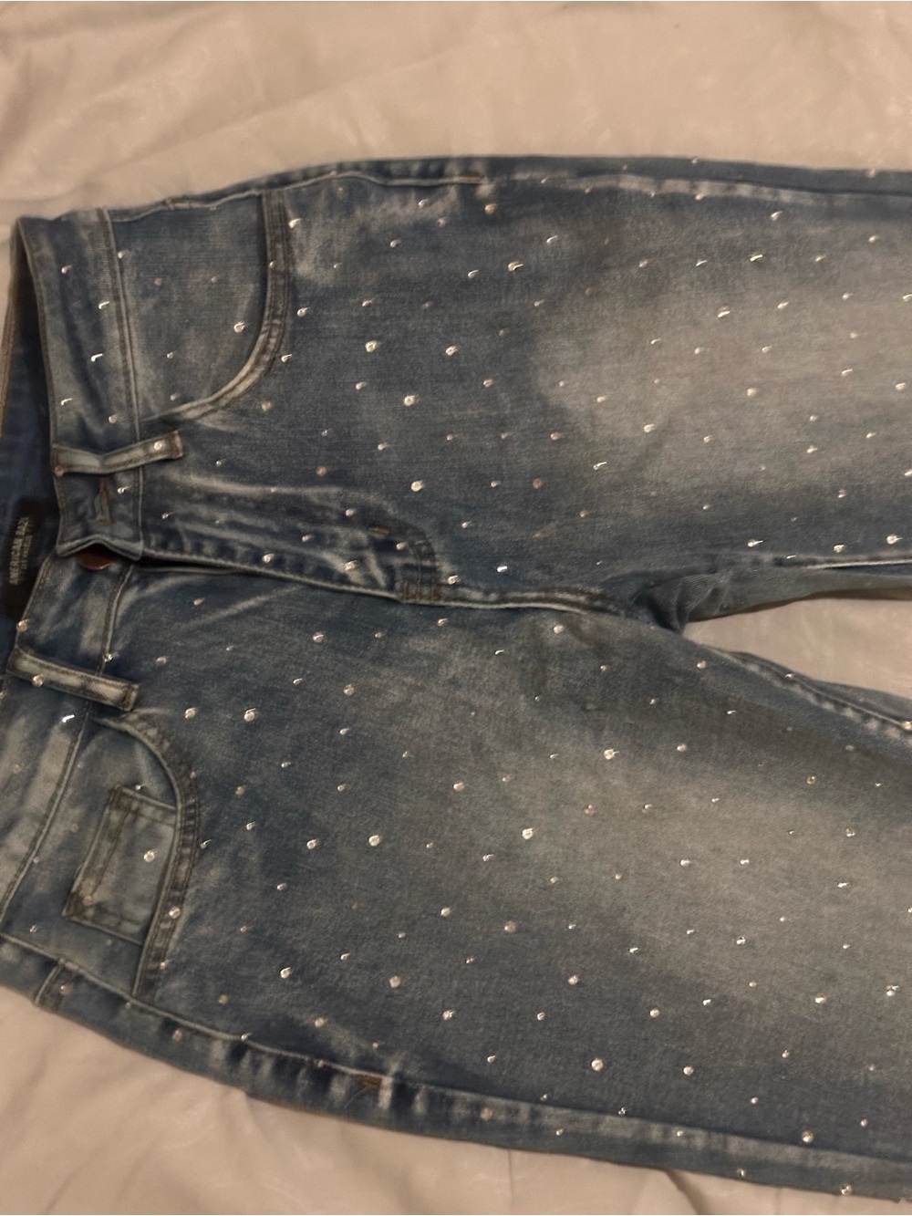 Jeans - Picture 2 of 4